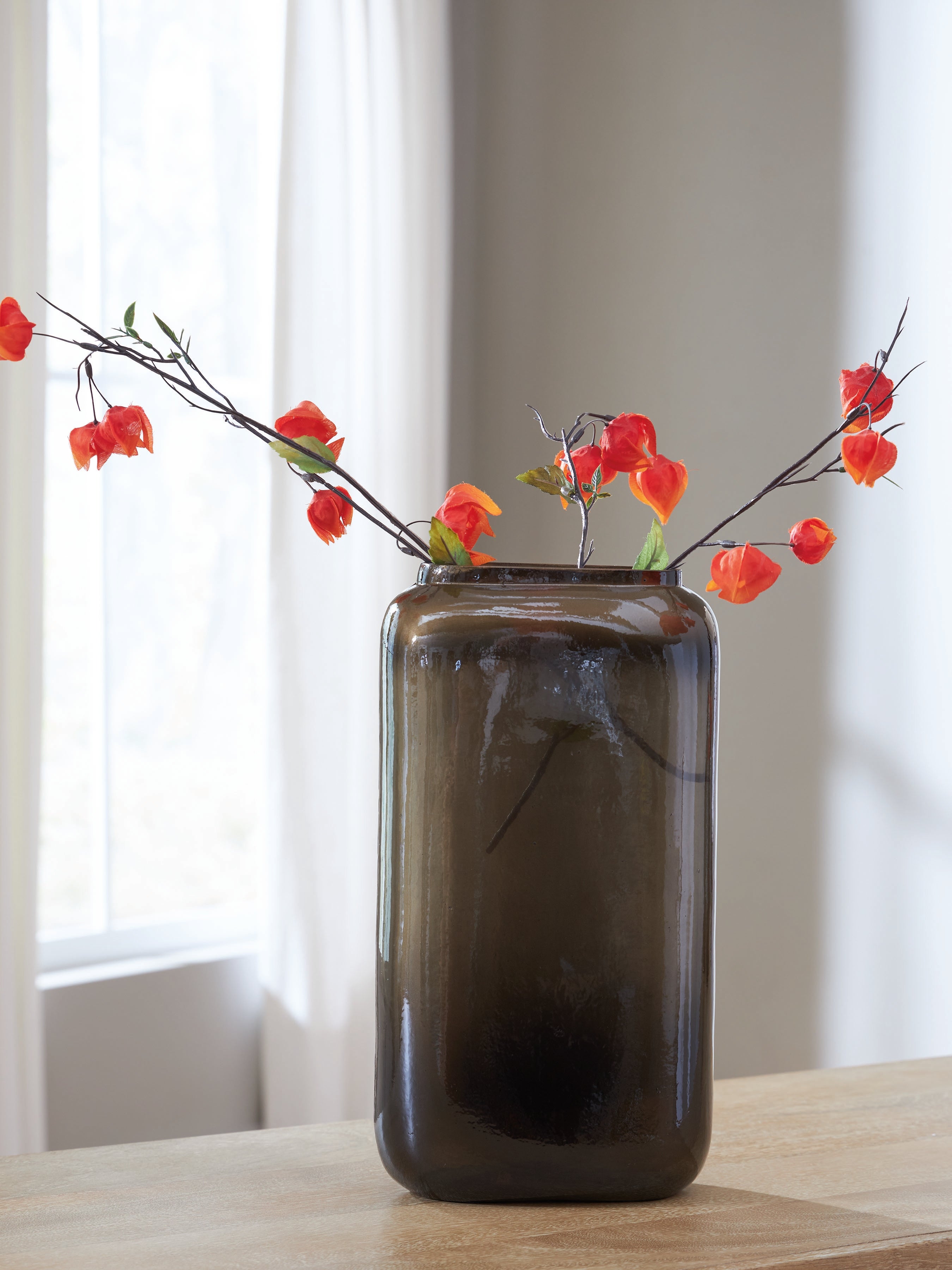 Orleans Furniture - Ashley Furniture - Sumner Vase - Vase / Gray/Gold Finish - A2000812