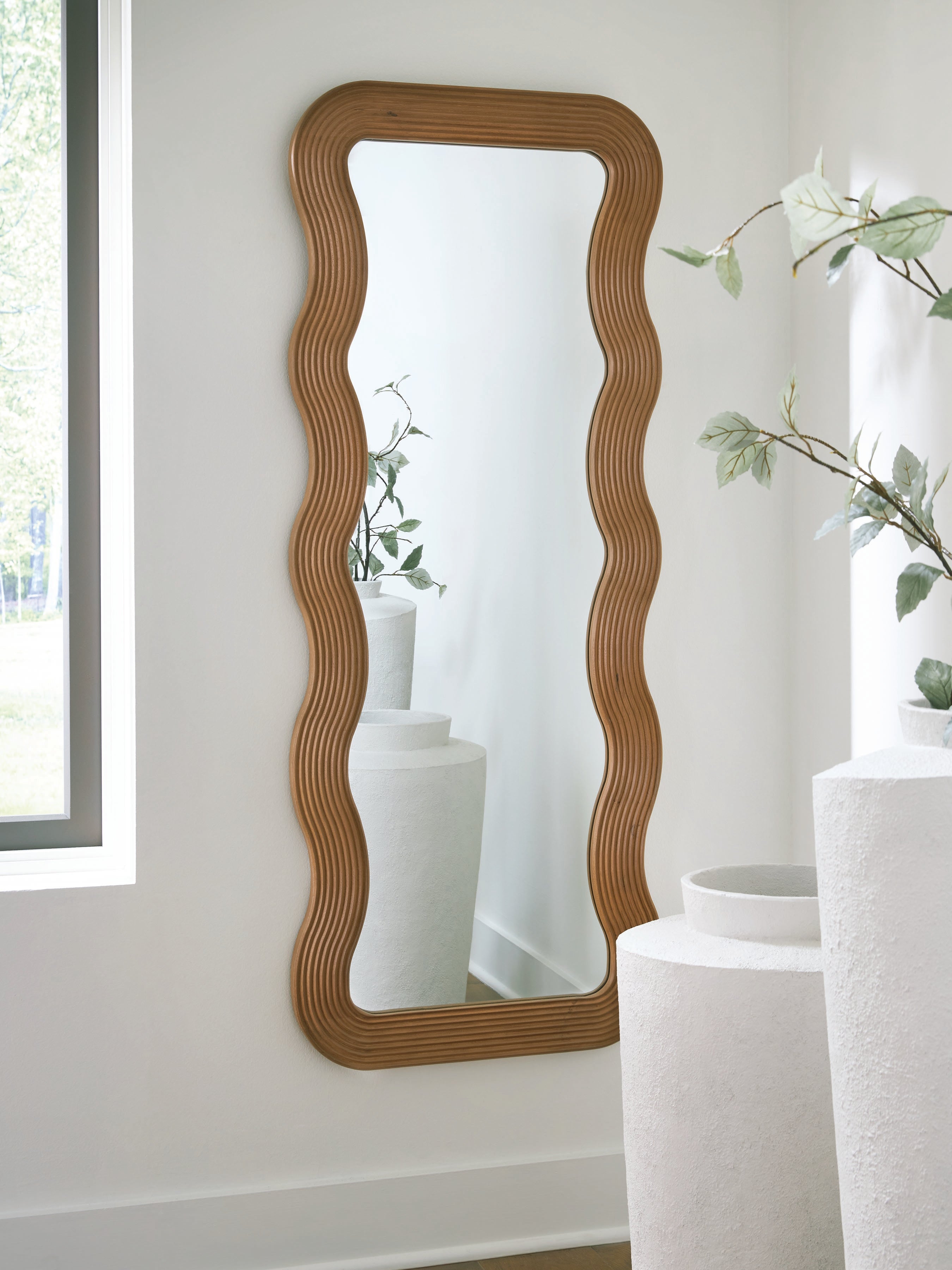 Orleans Furniture - Ashley Furniture - Ellisonville Mirror - Floor Mirror / Brown - A8010413