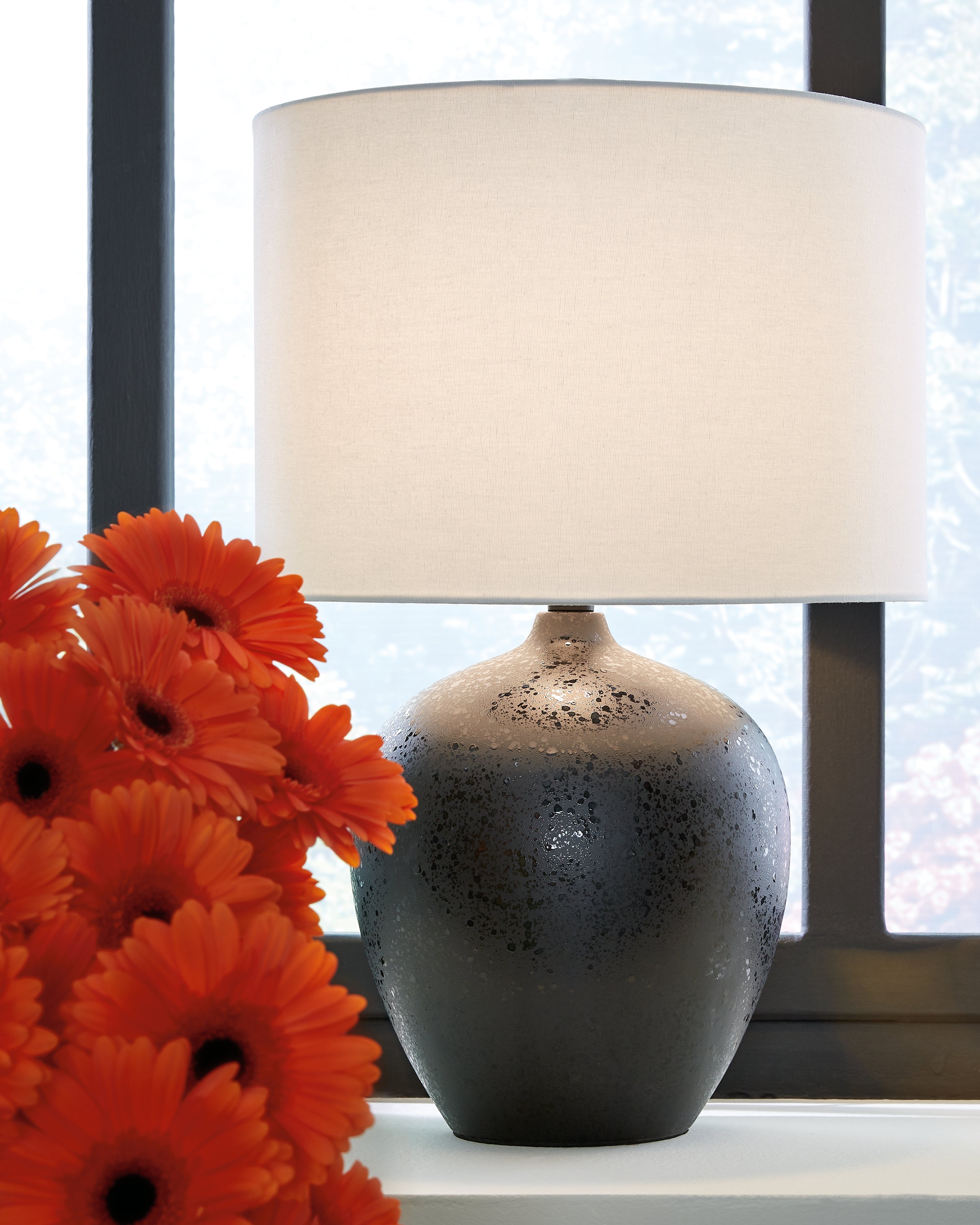 Orleans Furniture - Ashley Furniture - Ladstow Lighting - Table Lamp (Set of 2) / Black - L123894X2
