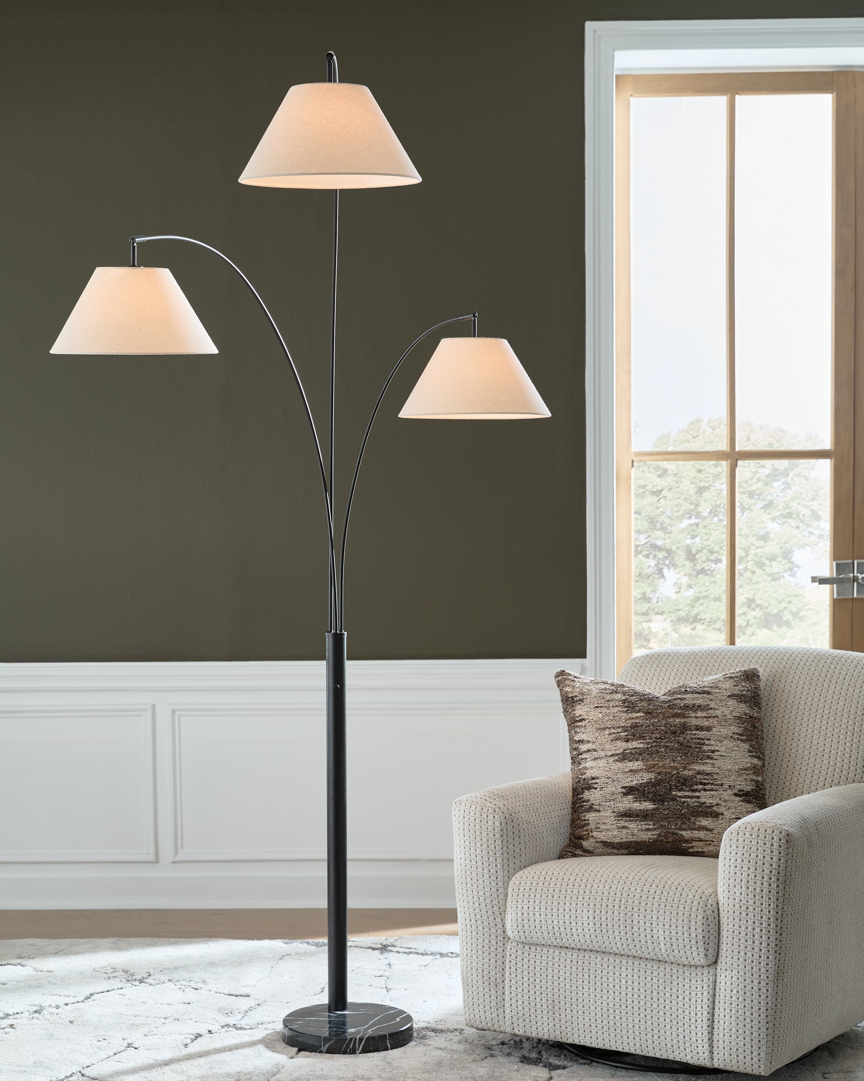 Orleans Furniture - Ashley Furniture - Gibbswellner Lighting - Metal Arc Lamp (1/CN) - L725159