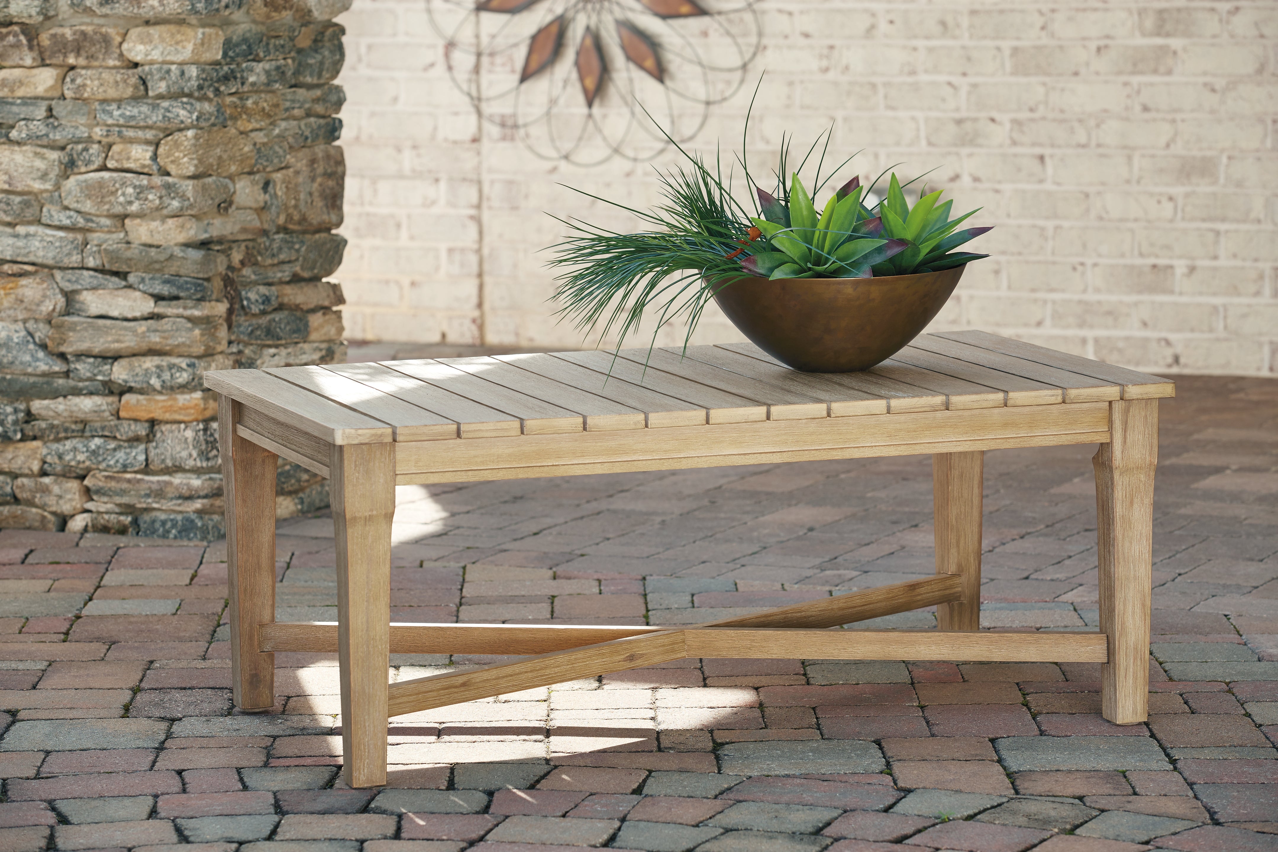 Orleans Furniture - Ashley Furniture - Carter Hall Outdoor - Rectangular Cocktail Table - P601-701