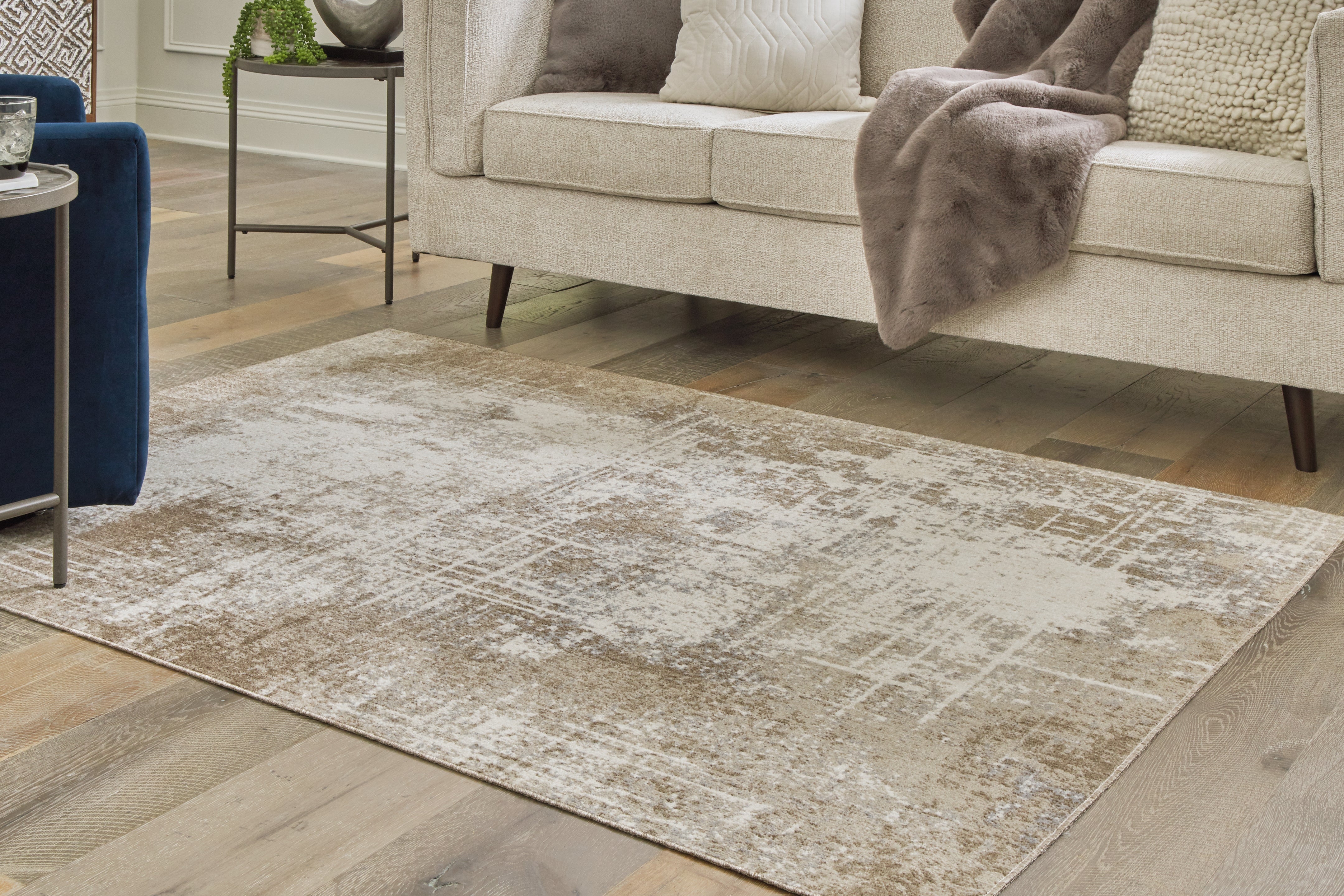 Orleans Furniture - Ashley Furniture - Grifflain Rug - 5'1" x 7' Washable Rug / Tan/Brown/Gray - R406232