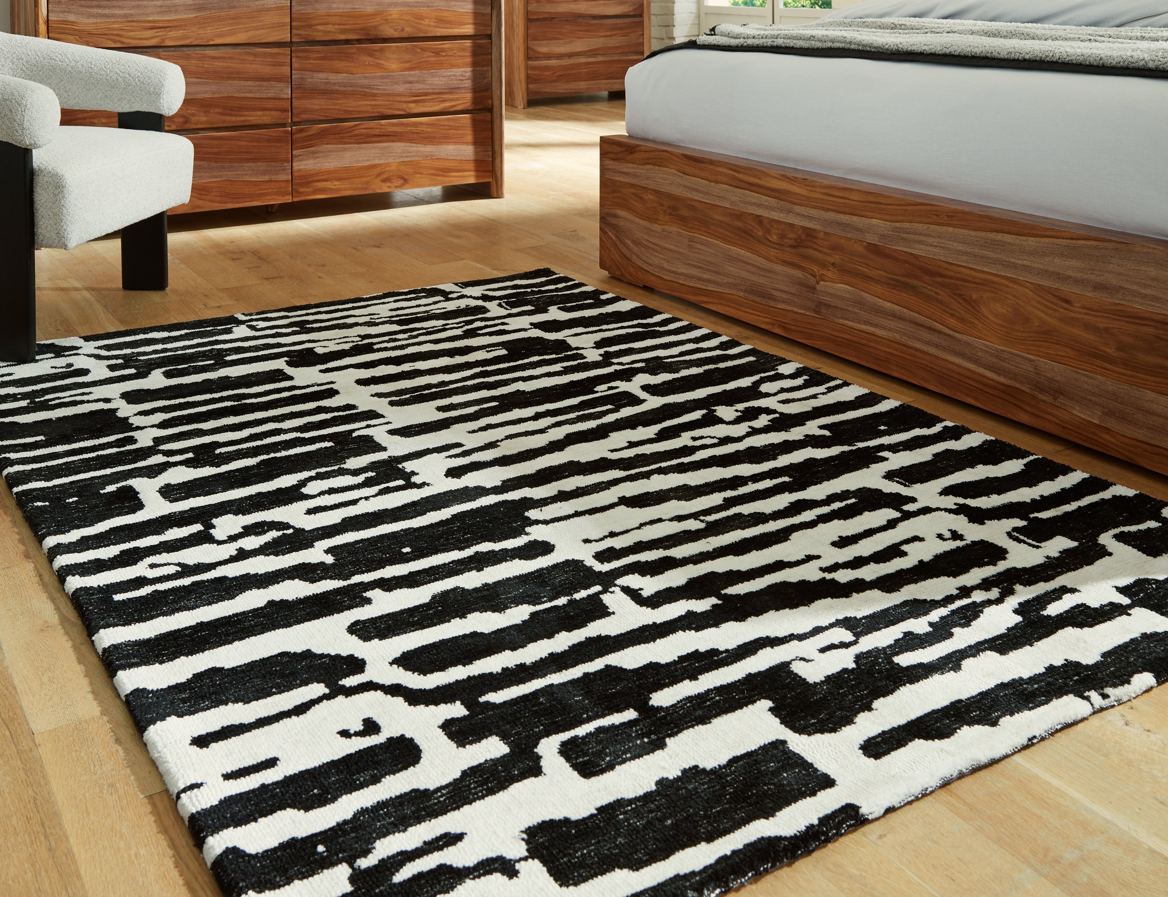 Orleans Furniture - Ashley Furniture - Bramshaw Rug - 10' x 14' Rug / Black/Ivory - R406760