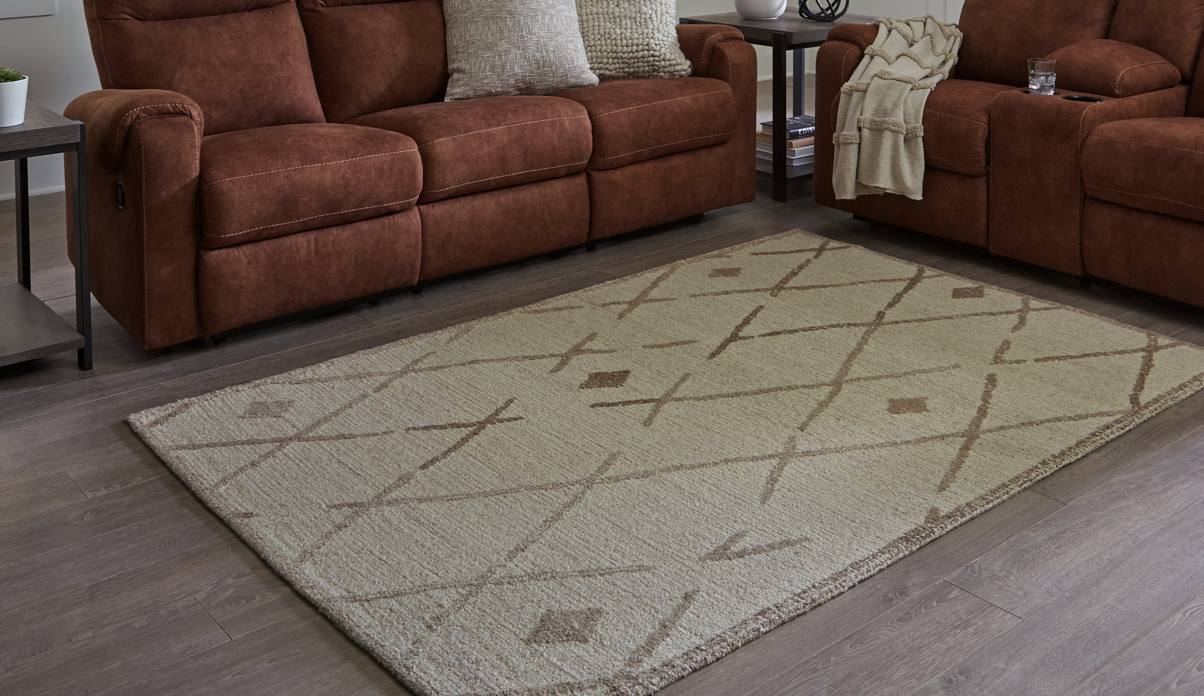 Orleans Furniture - Ashley Furniture - Guyford Rug - 5' x 7' Rug / Beige/Brown - R406872