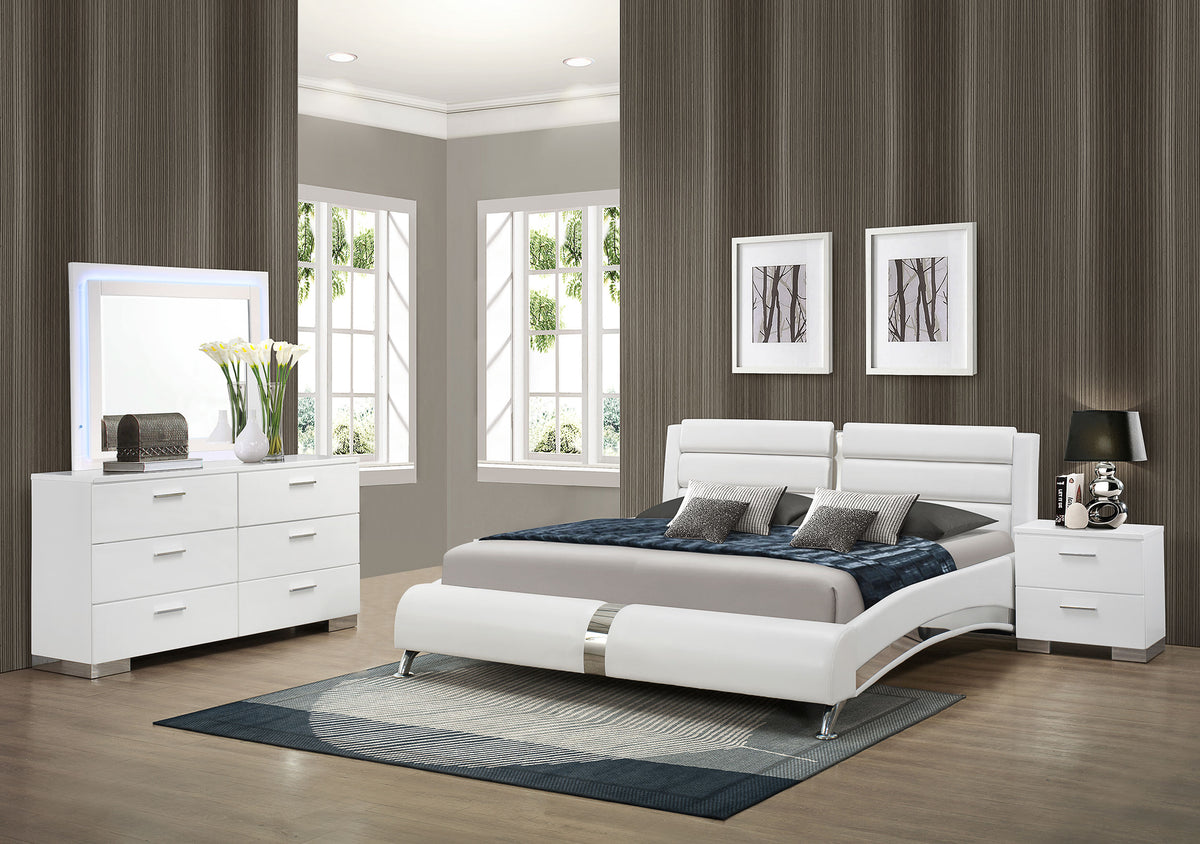 Orleans Furniture - Coaster - Jeremaine 4-piece California King Bedroom Set White - 300345KW-S4L