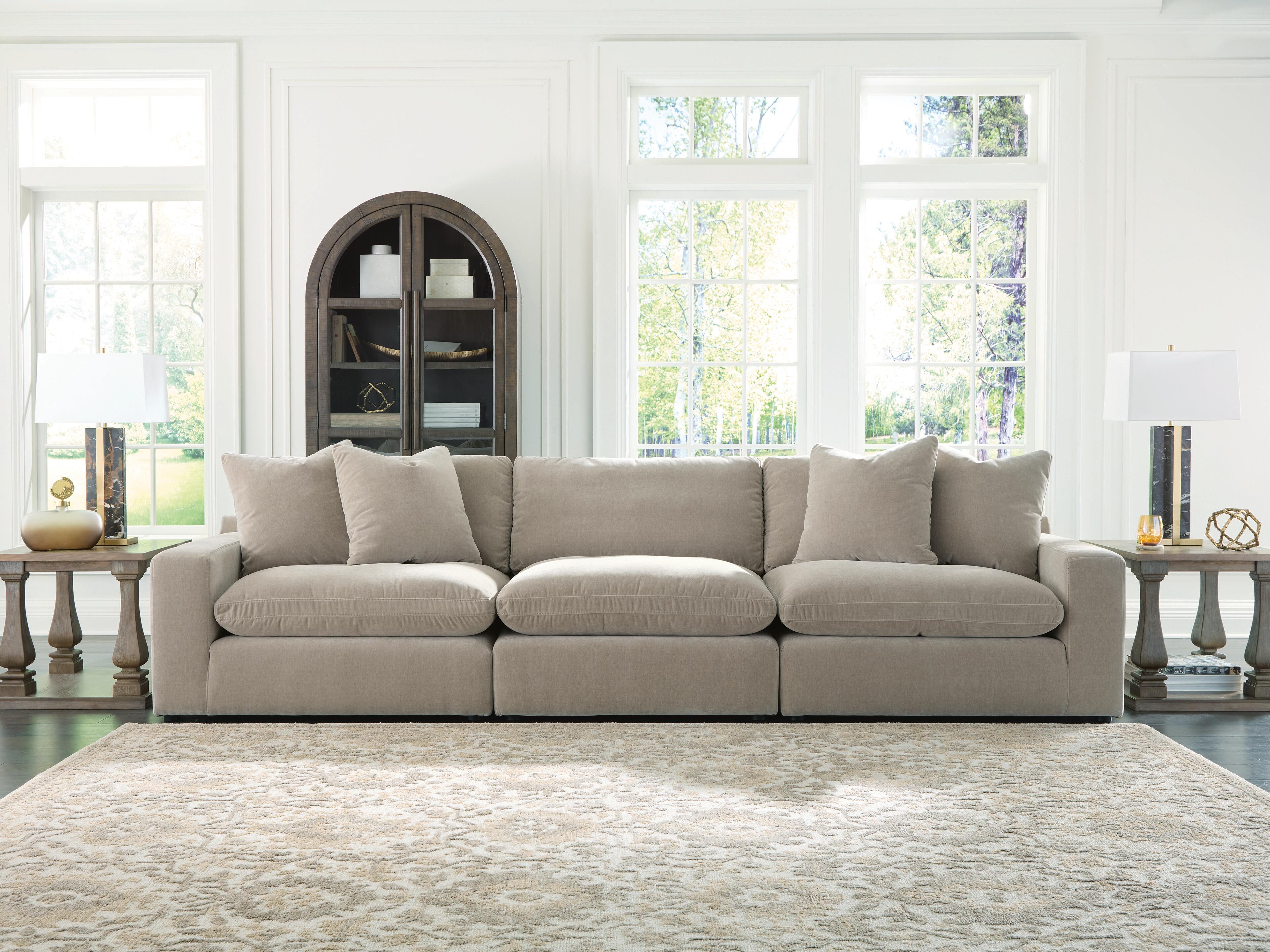 Orleans Furniture - Ashley Furniture - Maxton Heights Sectional - RAF 3-Piece Sectional Sofa / Pebble - 67808S2
