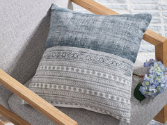 Orleans Furniture - Ashley Furniture - Harperville Pillows - Pillow (4/CS) / Blue/White - A1001127