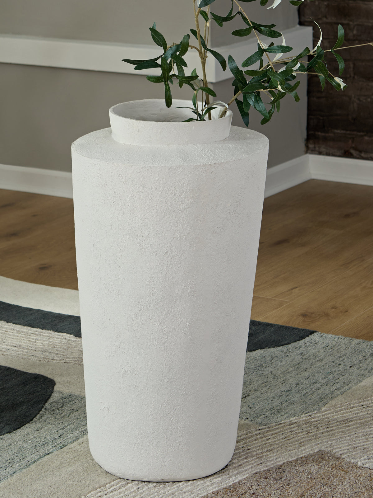 Orleans Furniture - Ashley Furniture - Flurinworth Vase - Vase / Cream - A2000768