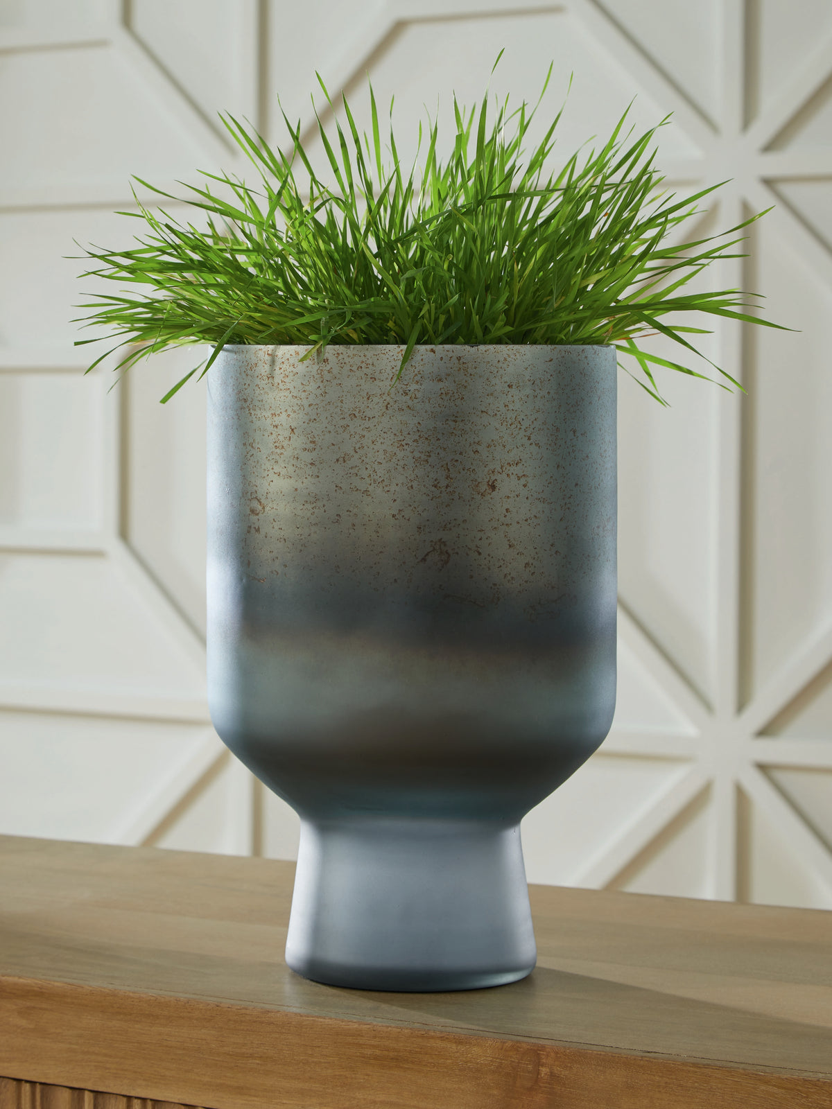 Orleans Furniture - Ashley Furniture - Pennmore Vase - Vase / Antique Blue - A2000813