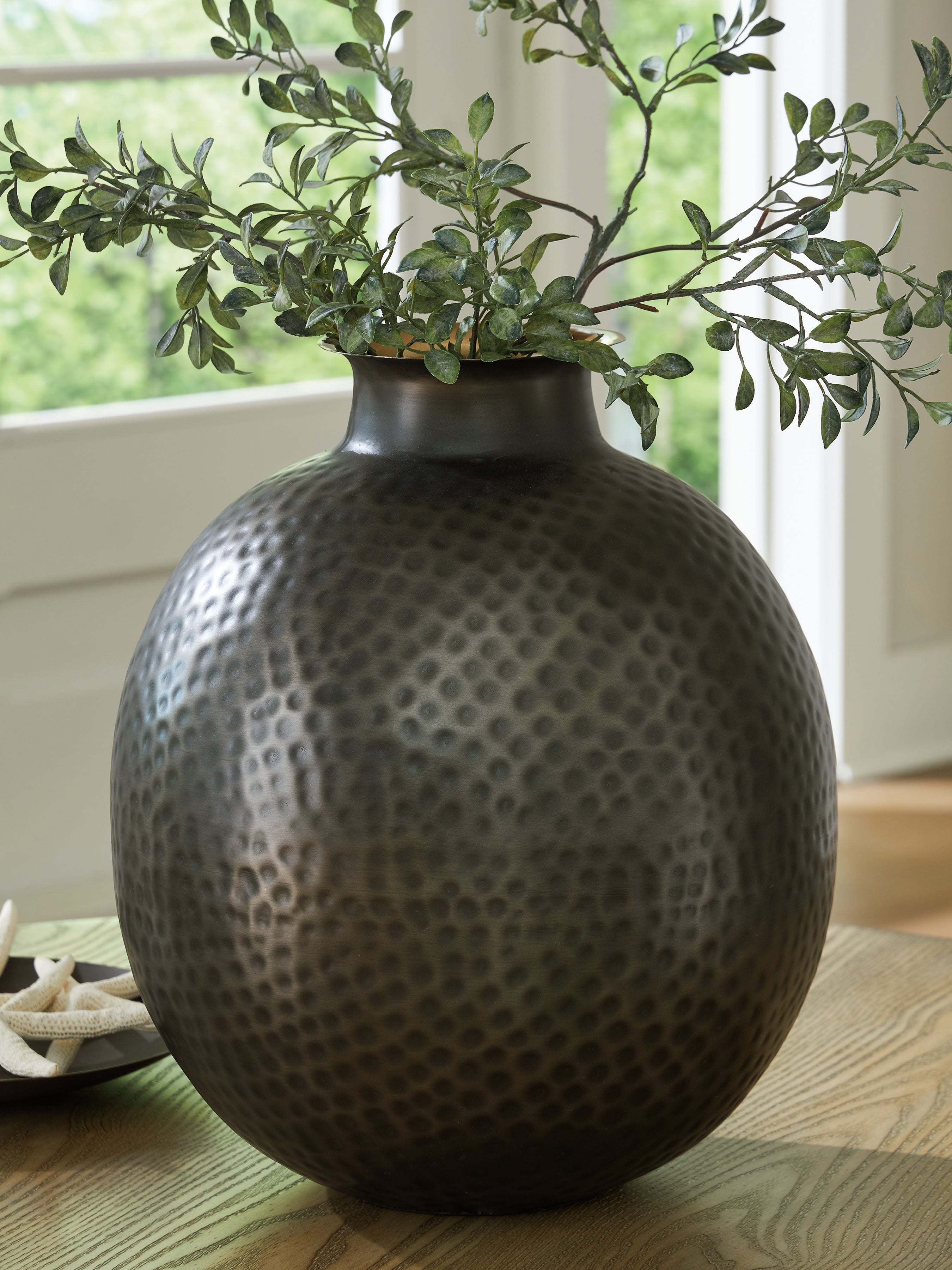Orleans Furniture - Ashley Furniture - Woody Vase - Vase / Pewter/Gold Finish - A2000845