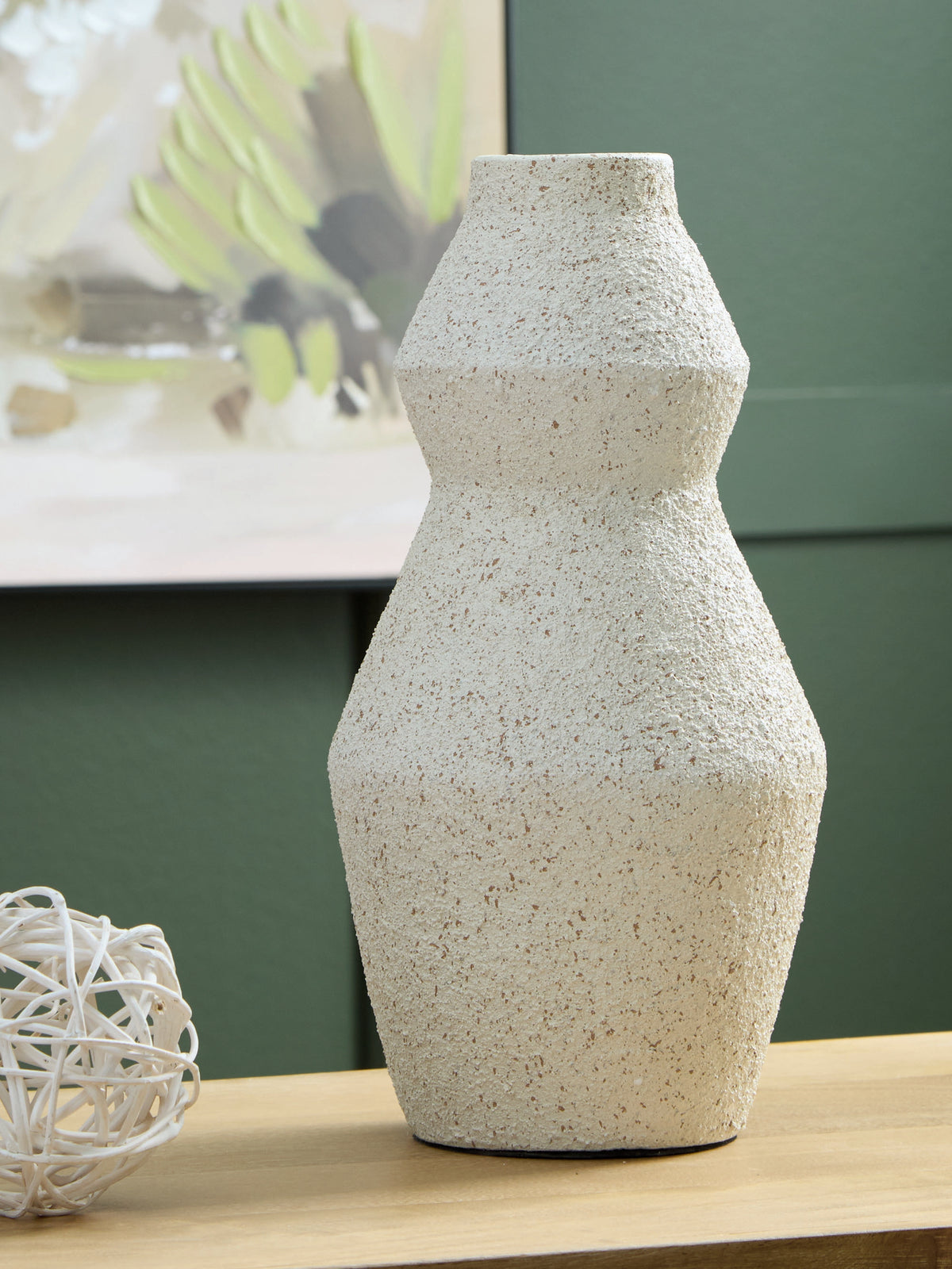 Orleans Furniture - Ashley Furniture - Dawthorne Vase - Vase / Cream - A2000850
