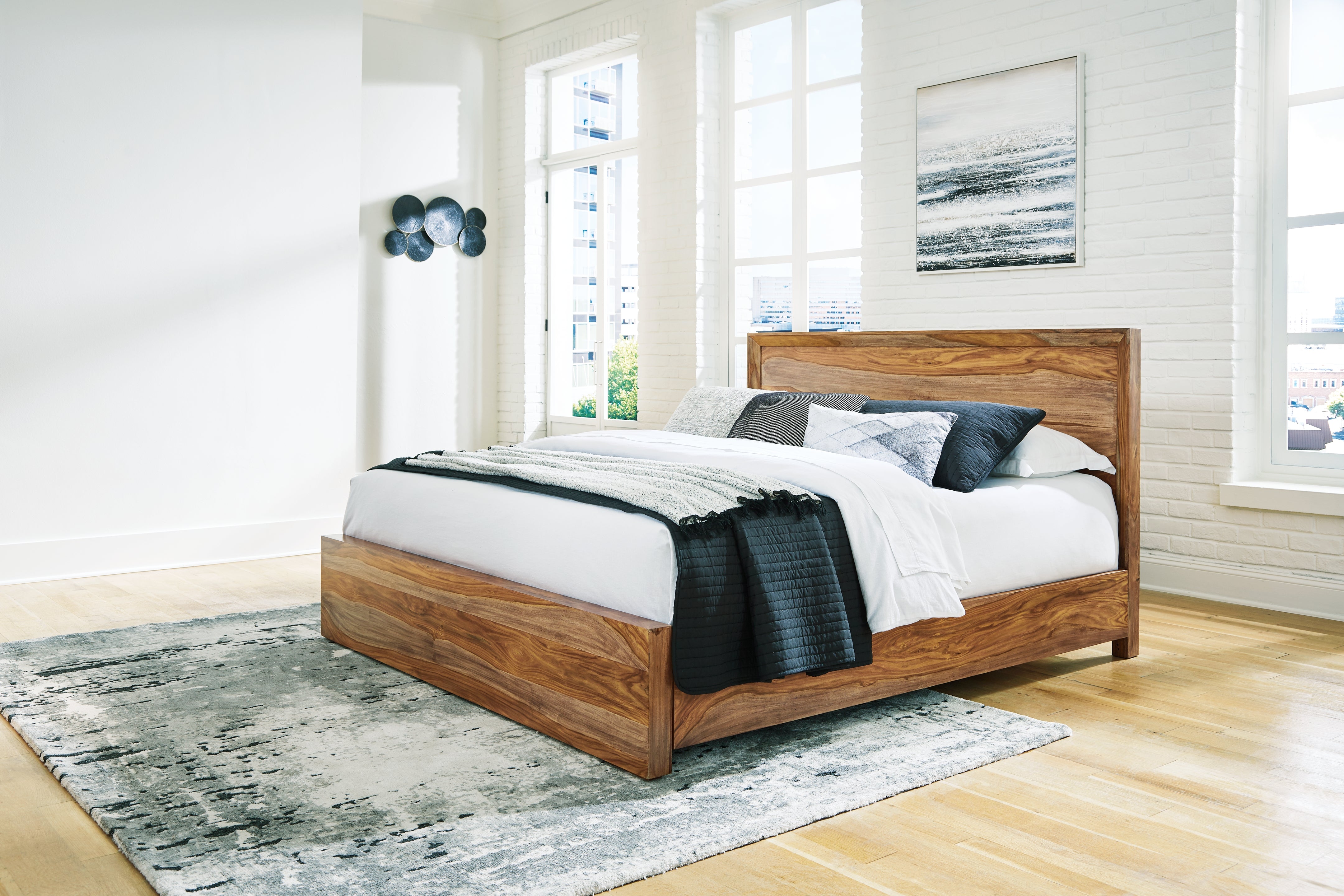 Orleans Furniture - Ashley Furniture - Dressonni Bedroom - California King Panel Bed / Brown - B790B5