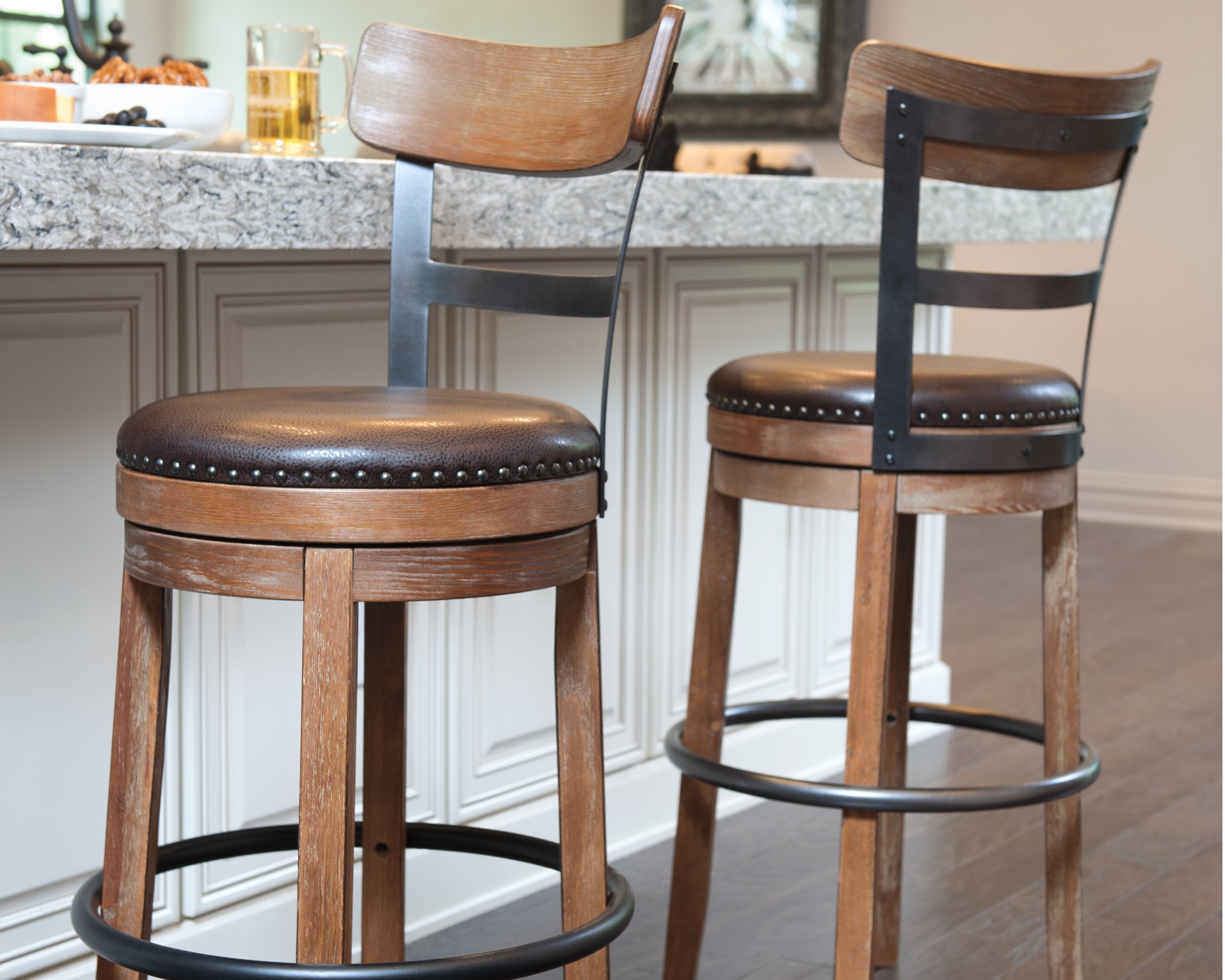 Orleans Furniture - Ashley Furniture - Pinnadel Dining Room - Bar Height Bar Stool (Set of 2) / Grayish Brown - D542-130X2