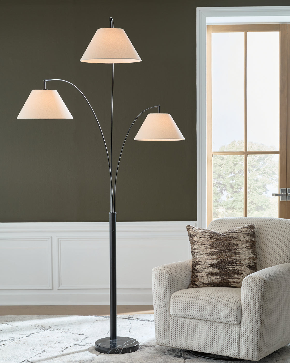 Orleans Furniture - Ashley Furniture - Gibbswellner Lighting - Metal Arc Lamp (1/CN) - L725159