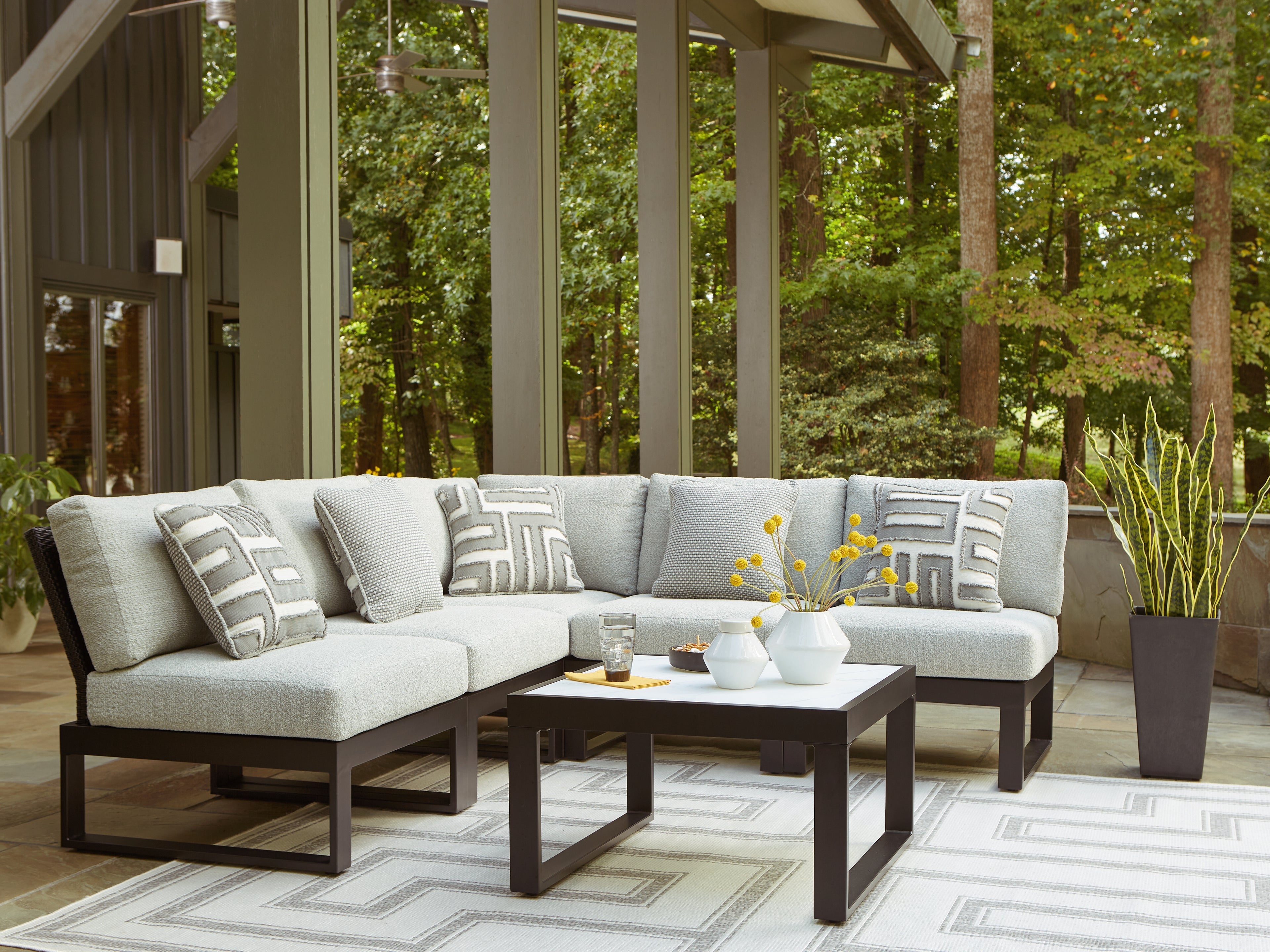 Orleans Furniture - Ashley Furniture - Beachloft Outdoor - 6-Piece Outdoor Sectional / Black - P490P1