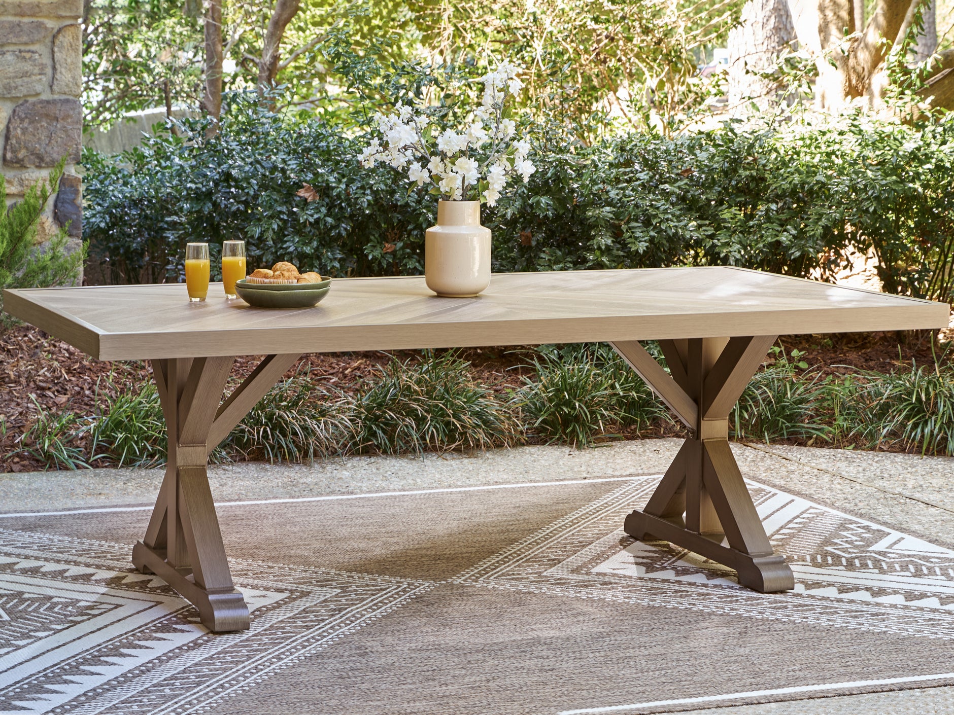 Outdoor Chairs – Orleans Furniture Store