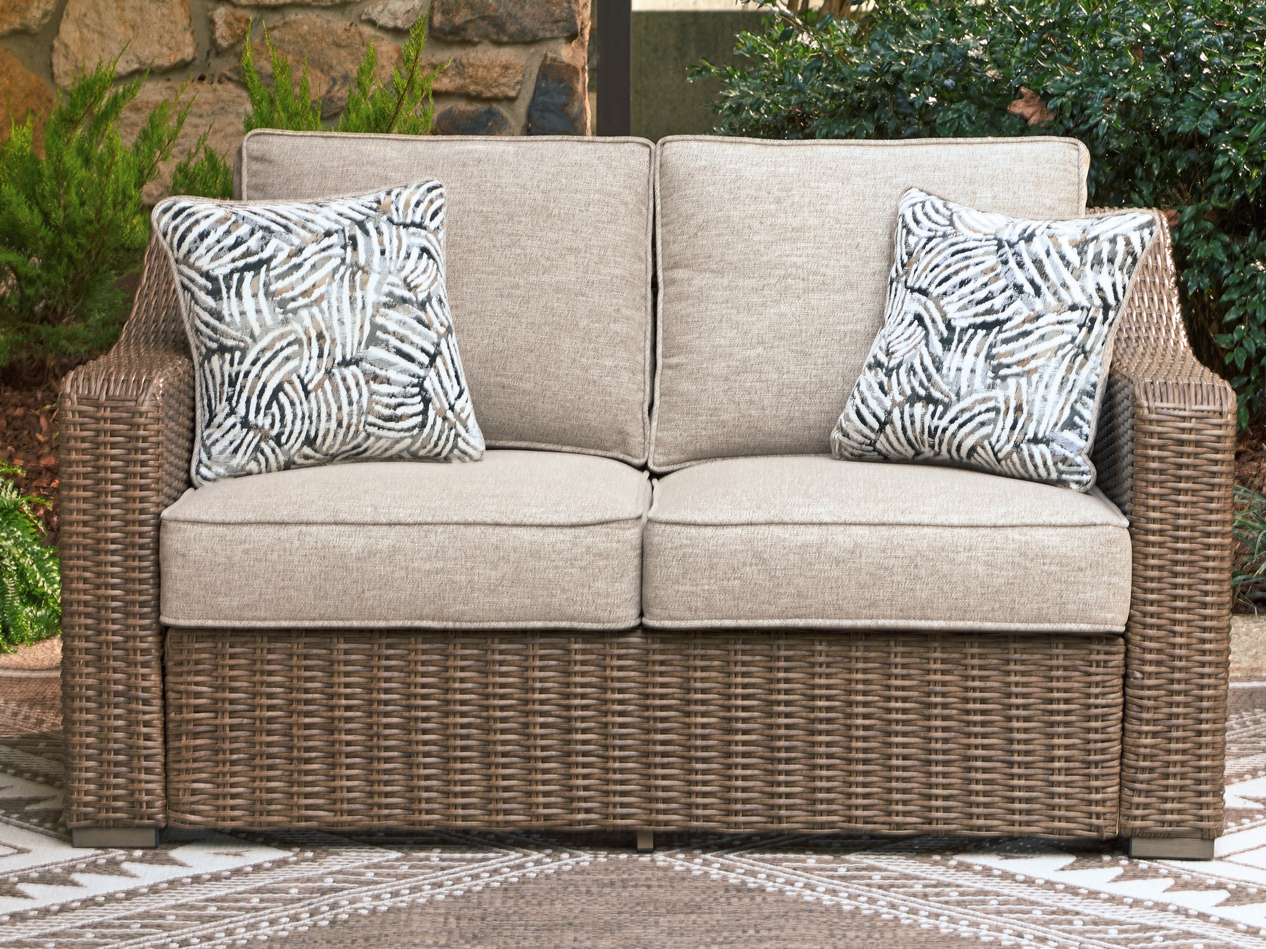 Orleans Furniture - Ashley Furniture - Laguna Heights Outdoor - Loveseat w/Cushion / Beige - PCP790-835