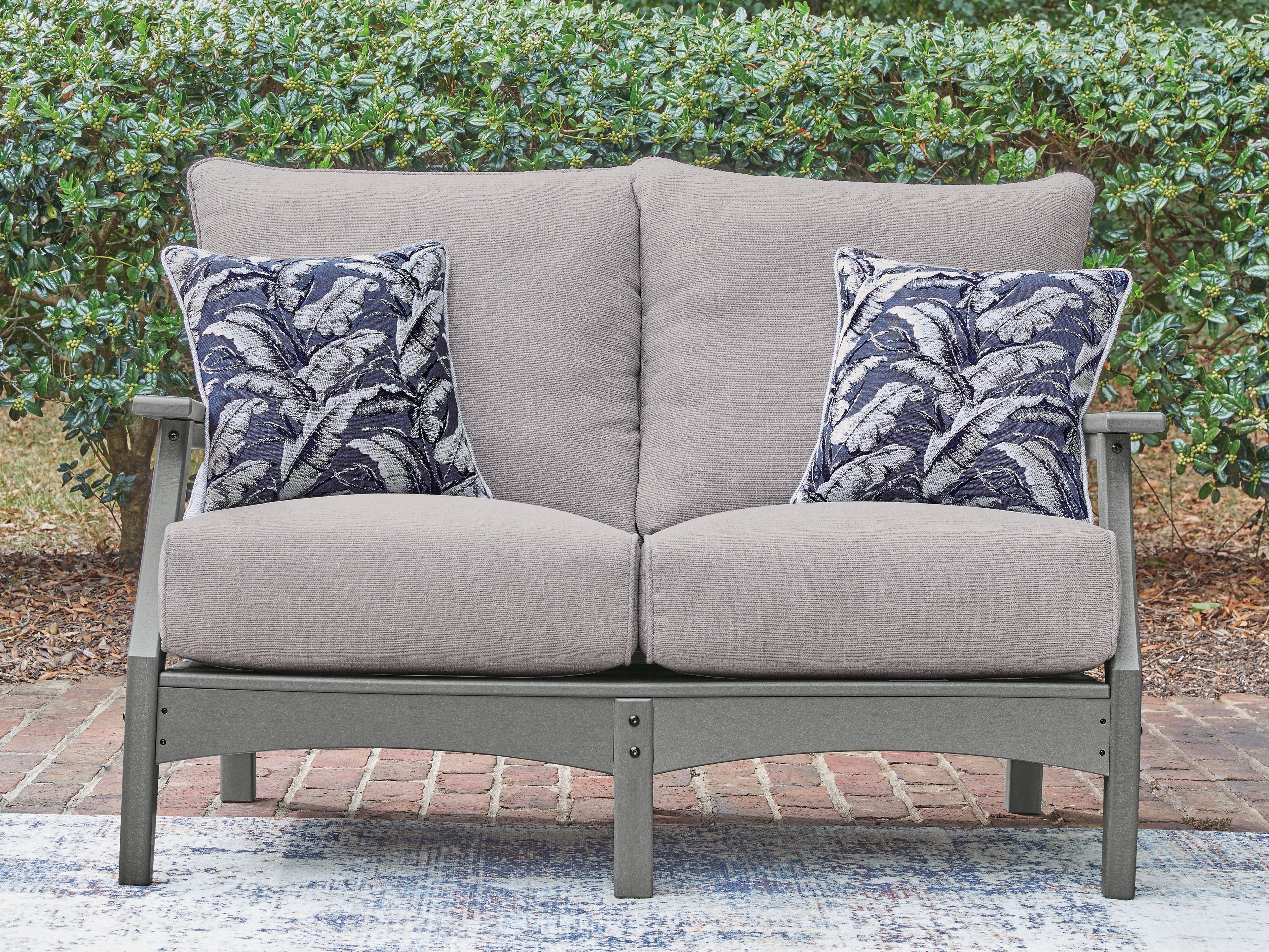 Orleans Furniture - Ashley Furniture - Cove Beach Outdoor - Loveseat w/Cushion / Gray - PCP803-835
