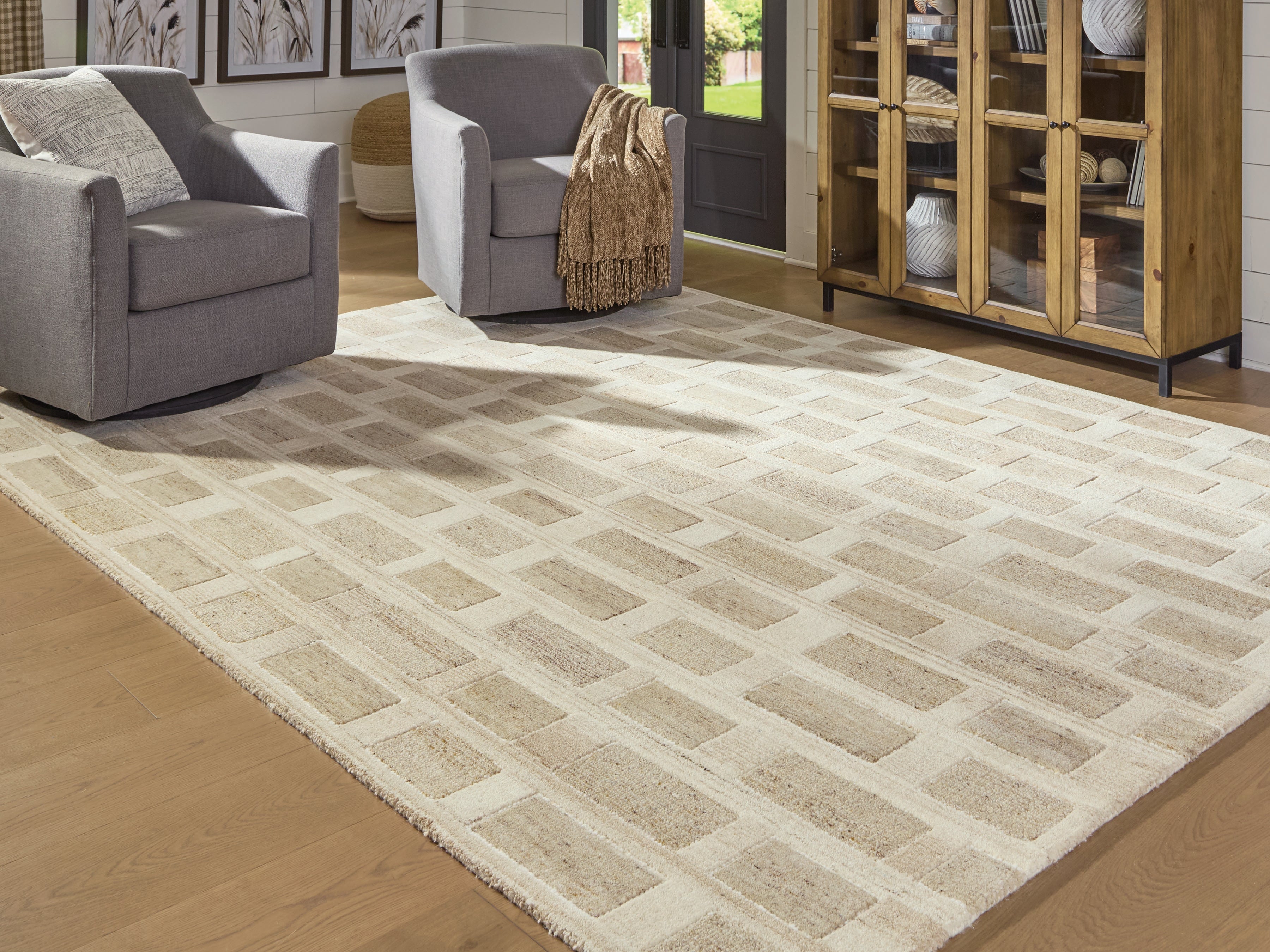 Orleans Furniture - Ashley Furniture - Lisgrove Rug - 7'8" x 10' Area Rug / Tan/Brown/White - R407711