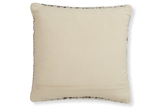 Nealington Pillows