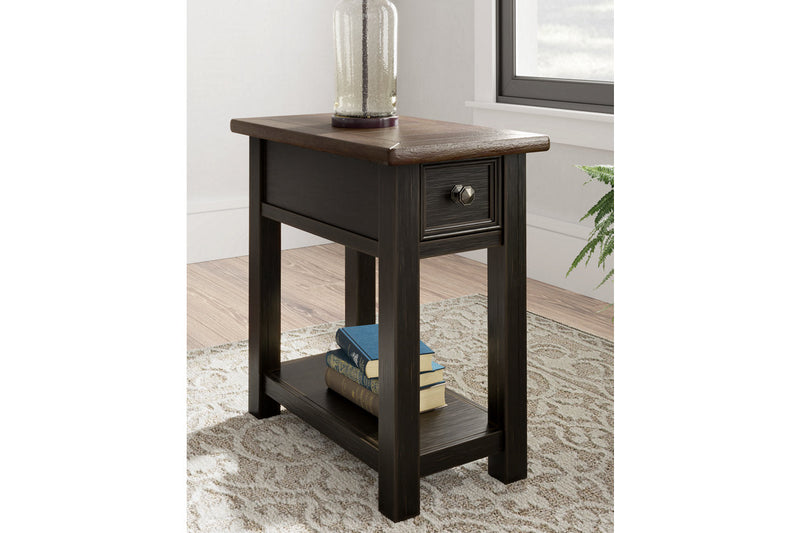 Load image into Gallery viewer, Tyler Creek Chairside End Table
