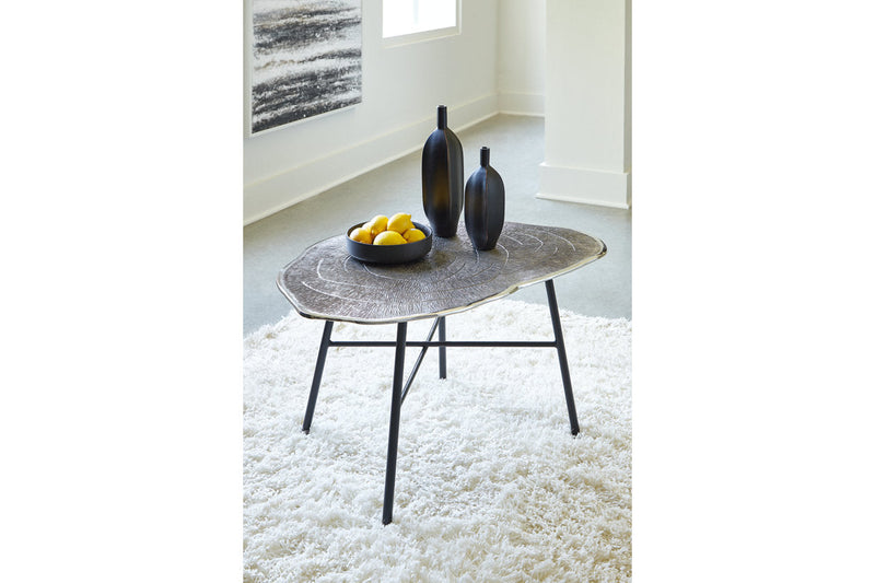 Load image into Gallery viewer, Laverford Cocktail Table
