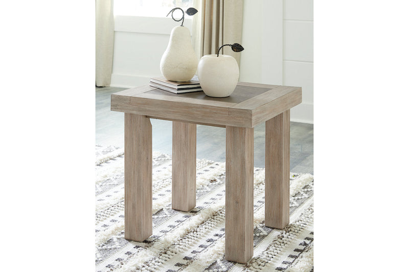 Load image into Gallery viewer, Hennington End Table

